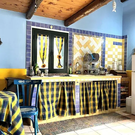 House * Granelli
